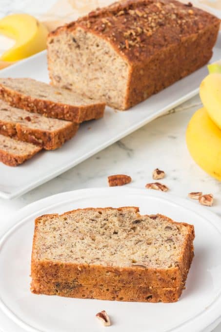 Slices of bread made with bananas and pecans