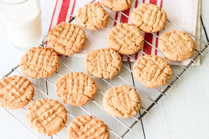 Cookies made with peanut butter.