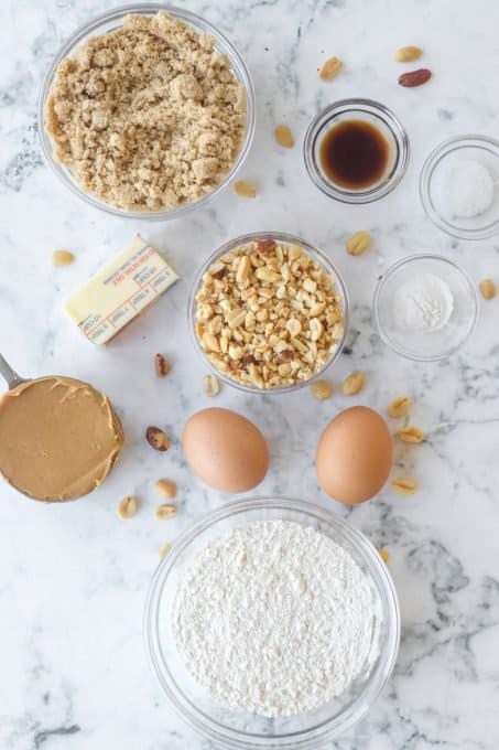 Ingredients for an easy dessert made with peanuts and peanut butter.