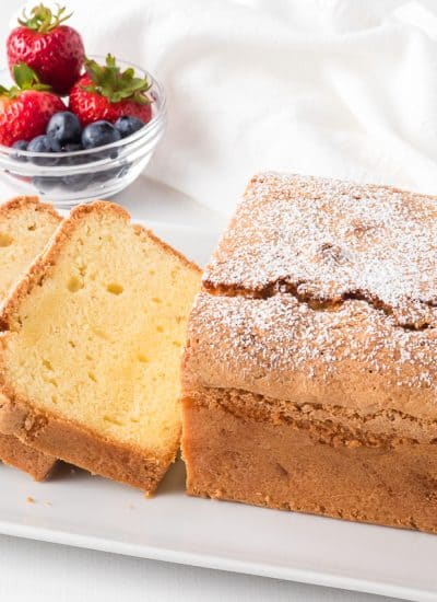 An easy and delicious Pound Cake