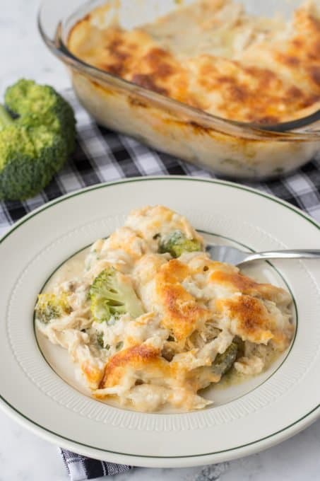 Chicken, Broccoli, and a creamy wine sauce.