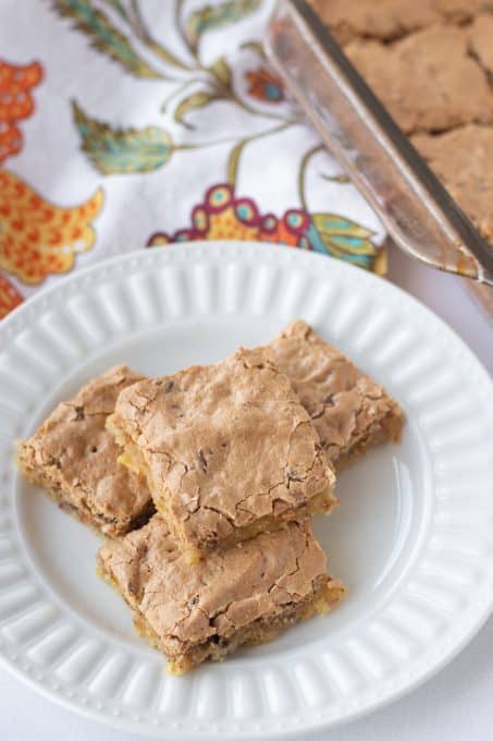 Chewy and delicious brown sugar meringue bars.