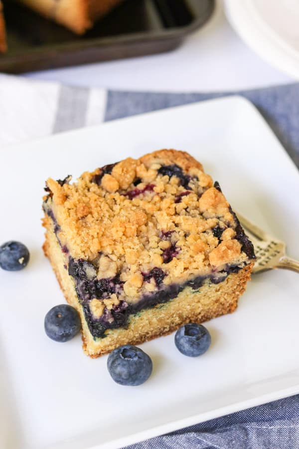 An easy cake recipe with fresh blueberries.