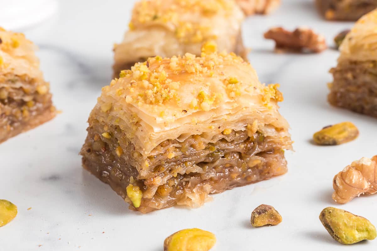 Discover 63+ baklava layer cake best - awesomeenglish.edu.vn