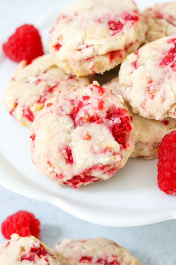 Easy Raspberry Cream Cheese Scones.