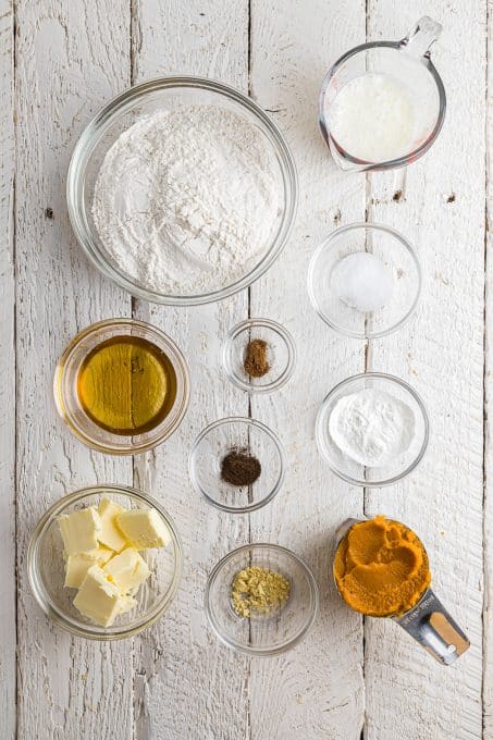 Ingredients for pumpkin biscuits.