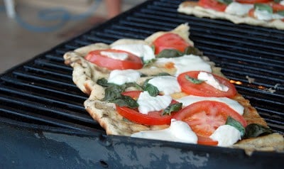 grilled margherita pizza