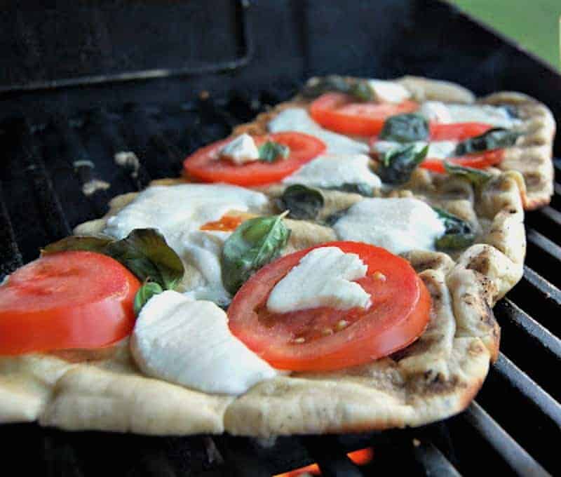 grilled margherita pizza