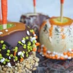 Homemade Caramel Apples - they're so easy and delicious to eat!