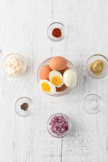 Egg Salad Sandwich ingredients.