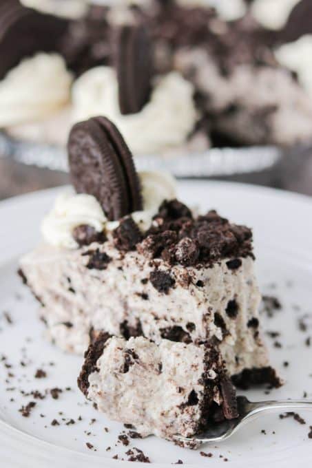 A bite of Cookies and Cream Pie or Oreo Pie.