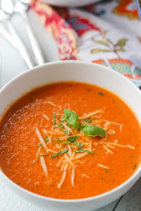 A bowl of creamy tomato soup.