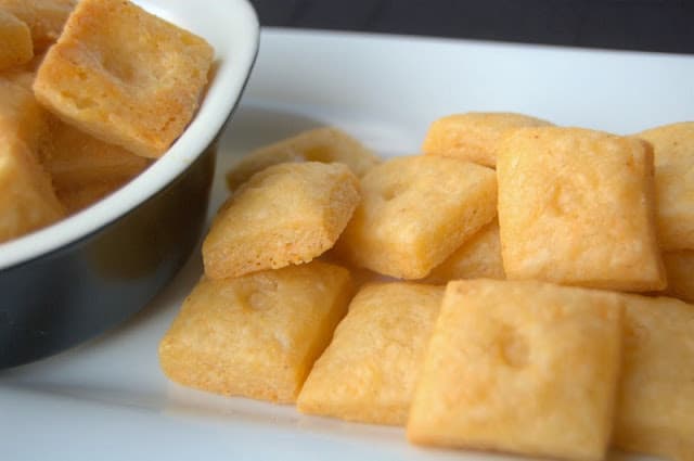 Homemade Cheese Crackers