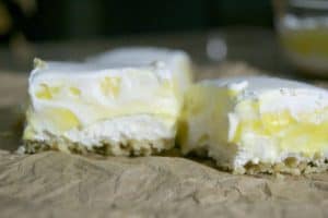 The Best Lemon Bars - just the right amount of tangy and sweet! A perfect treat to cool you off on a hot summer day!