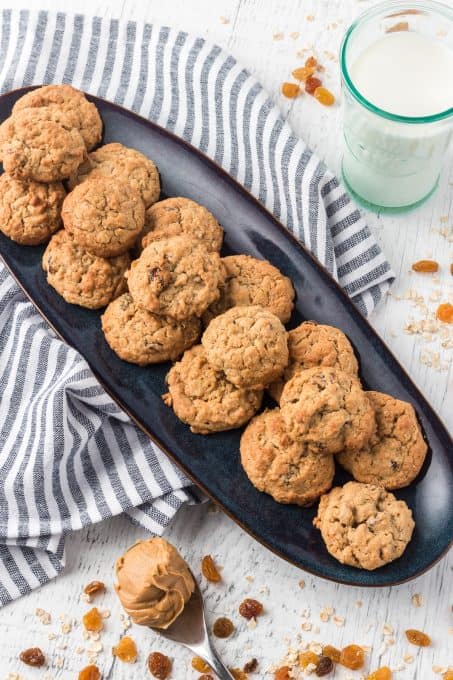 Oatmeal cookies with creamy peanut butter and golden raisins.