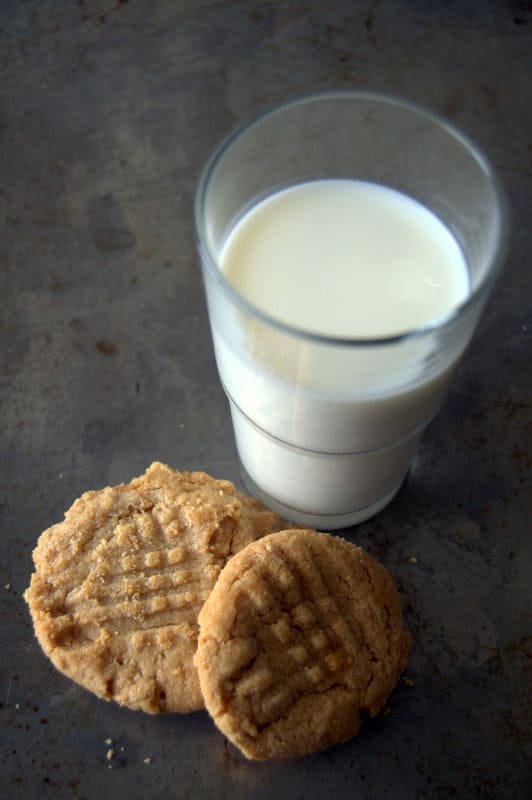 13 Minute, 3 Ingredient Peanut Butter Cookies - SO easy, SO fast and oh SO good!