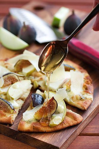 Warm Fig, Apple and Gorgonzola Flatbread