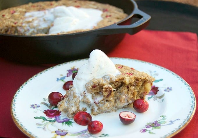 Fresh cranberries and apple combined with Quaker Oats, cinnamon and more baked in a skillet to make a delicious and fun holiday dessert!