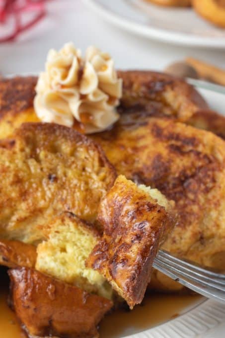 A serving of French toast made with eggnog.