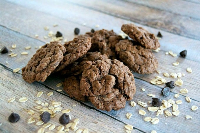 Double Chocolate Oatmeal Cookies are those old-time favorite oatmeal cookies made for chocolate lovers with the addition of cocoa and dark chocolate chips!