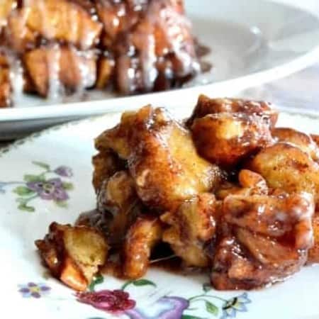 Pepperidge Farm Apple Cinnamon Sweet Rolls and a fresh apple make this Monkey Bread a great addition to your breakfast!