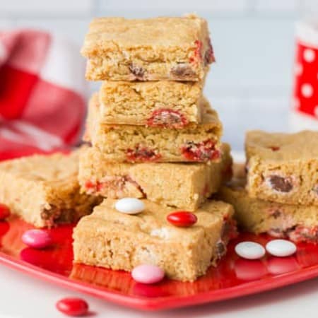 A plate of M&M Blondies.