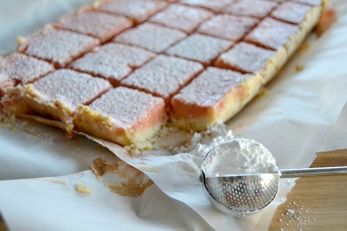 A summertime treat that's great all year - Strawberry Lemonade Bars!