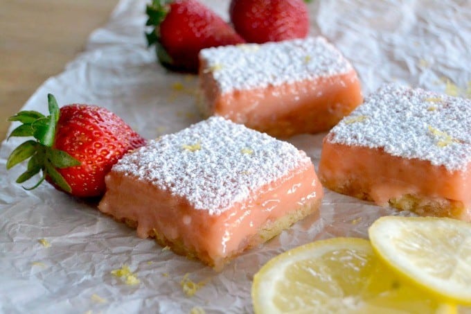 A summertime treat that's great all year - Strawberry Lemonade Bars!