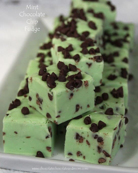 Mint-Chocolate-Chip-Fudge-recipe-ChocolateChocolateandmore-62a