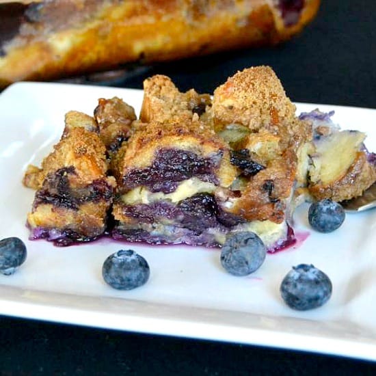 Blueberry Bagels, fresh blueberries and pecans combined for a delicious breakfast treat!