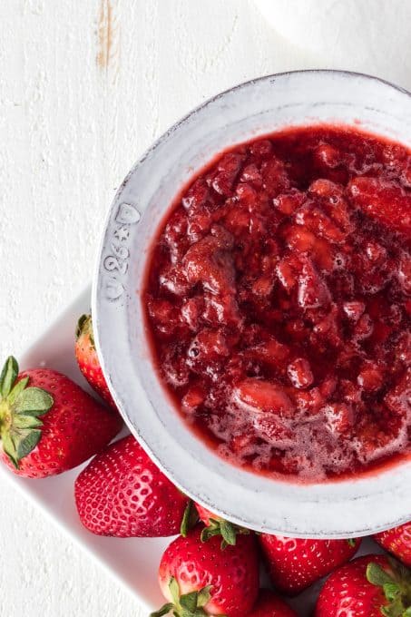 Easy Strawberry Sauce