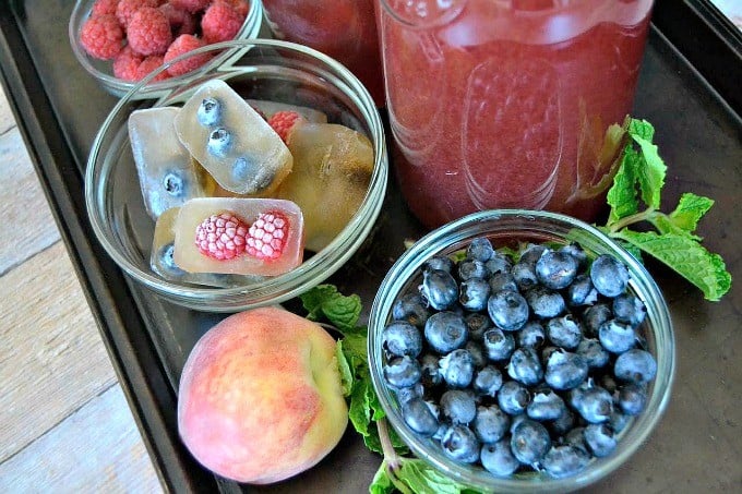 Snapple Lady LiberTEA, Raspberry Syrup, and Club Soda make the perfect summertime punch!