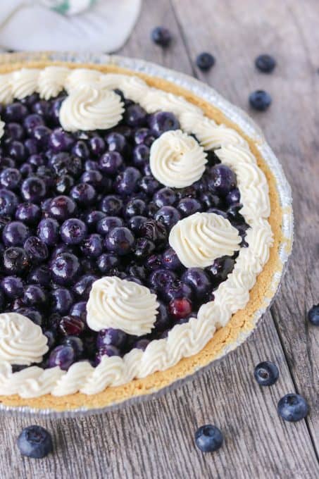 A Blueberry Pie that doesn't require an oven!