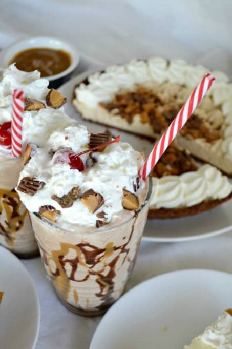 EDWARDS® REESE’S PEANUT BUTTER CUP® Crème Pie Shake, need I say more?