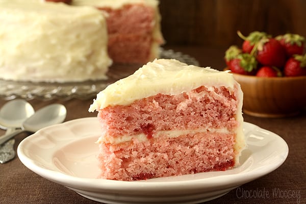 Strawberry-Layer-Cake-With-Cream-Cheese-Frosting-4891