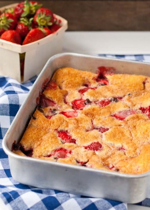 strawberry-chocolate-chip-cobbler-2