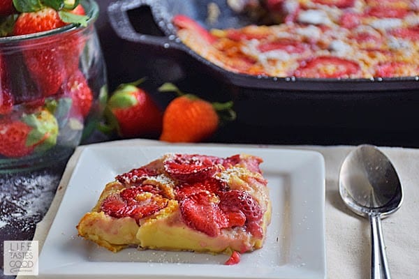 strawberry-clafoutis-h567