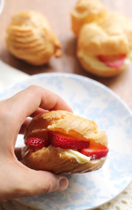 strawberry-shortcake-cream-puffs