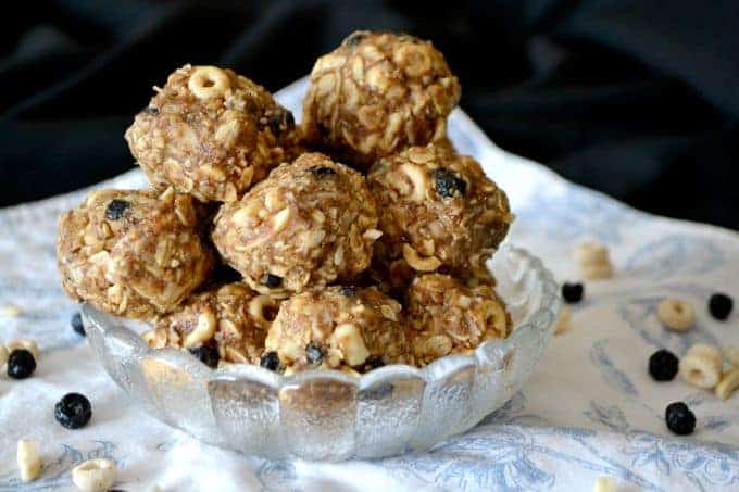 A variety of flavors from great ingredients make these no-bake peanut butter energy bites not only delicious, but great for those lunch boxes as well!