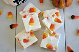 Creamy white chocolate fudge with the taste of Fall. It's candy corn!!