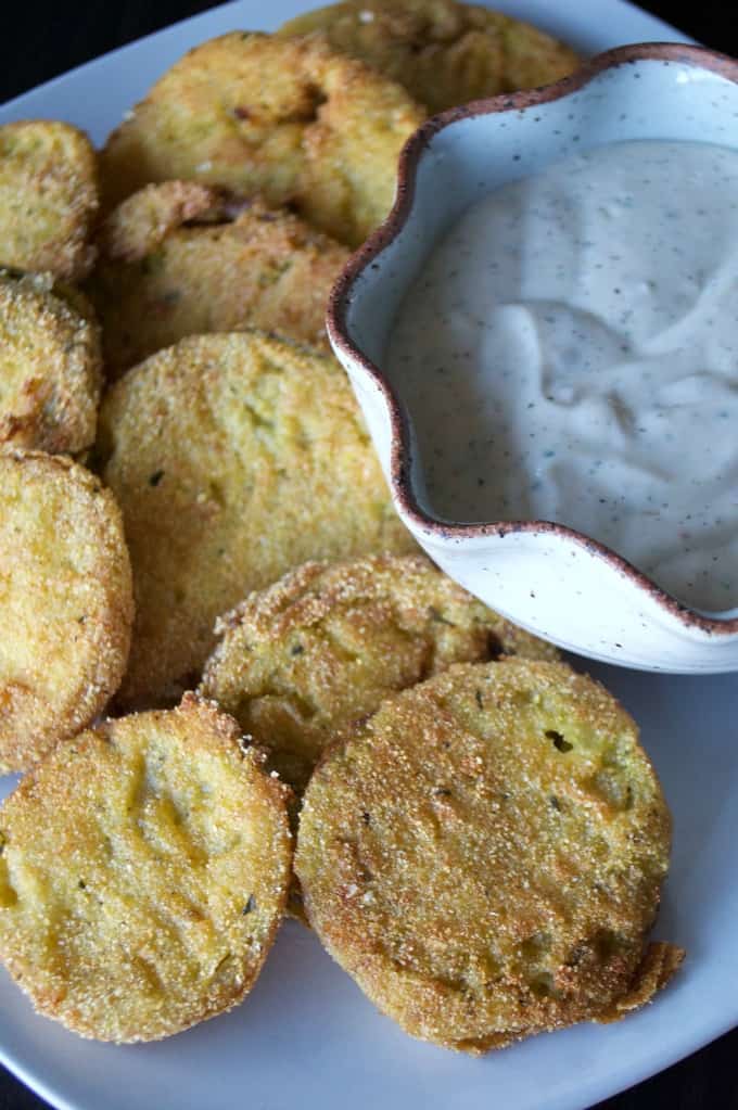 fried green tomatoes with ranch dressing Fried Green Tomatoes with Spicy Ranch Dressing