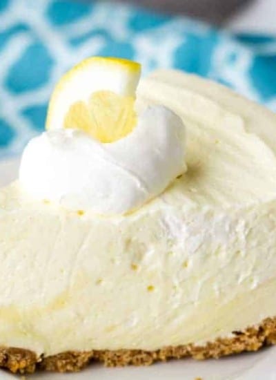 Lemon Cheesecake- no bake cheesecake that just screams Spring and Summer