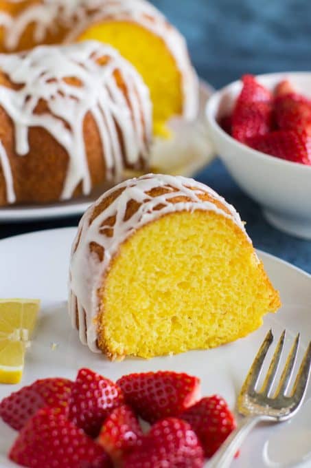 Lemon-Bundt-Cake-Culinary-Hill-38-660x990