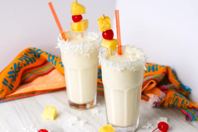 Pina Colada Milkshakes {Virgin, too!} | 365 Days of Baking and More