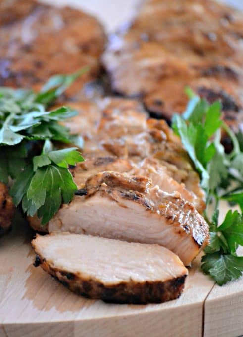 This Easy Chicken Marinade made of soy sauce, orange marmalade, lemon juice and ginger, so easy and and is sure to make grill night a tasty one! 365daysofbakingandmore.com