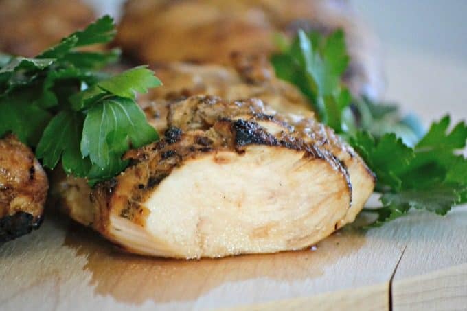 This Easy Chicken Marinade made of soy sauce, orange marmalade, lemon juice and ginger, so easy and and is sure to make grill night a tasty one! 365daysofbakingandmore.com