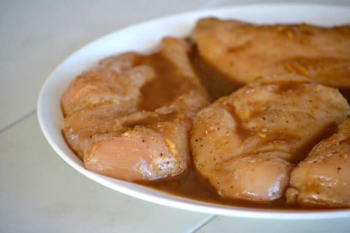This Easy Chicken Marinade made of soy sauce, orange marmalade, lemon juice and ginger, so easy and and is sure to make grill night a tasty one! 365daysofbakingandmore.com
