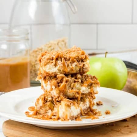 Caramel Apple Cheesecake Bars