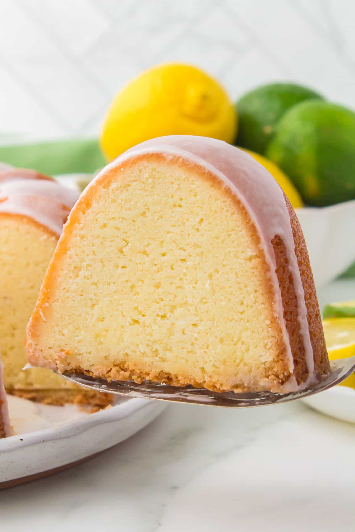 Easy 7 Up Bundt Cake Recipe