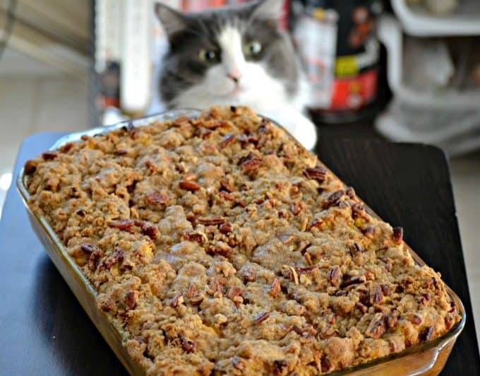 Pumpkin Spice Baked French Toast - the wonderful flavors of Fall in a breakfast treat you can prepare the night before. Pop it into the oven the next day and it's a delicious meal to warm you up on a cool, crisp day. 